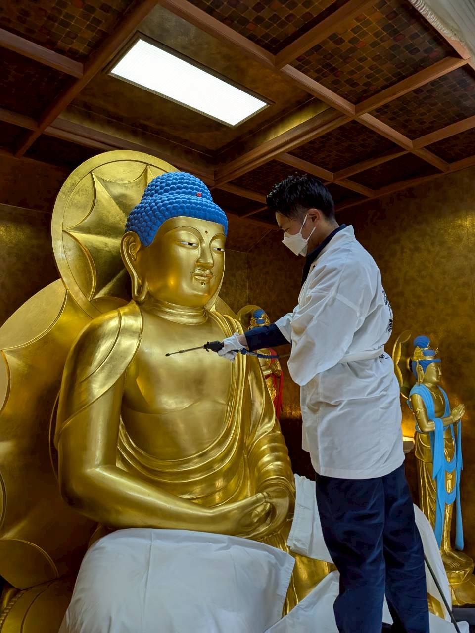 令和7年 総本山真生寺 大掃除1